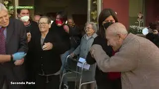 Pietracatella - Natale 2022, i ragazzi in visita alla casa di riposo - 8303 - 02 - Viaggio in Molise