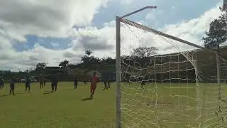 Peguei de mais #defesas #futebol #chuteira #goalkeeper #futbol #porterofutsal #m32venom #penalty