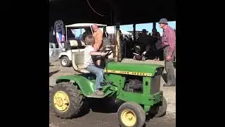 Case showing tractor parade his engine!! Arcadia MD Steam Show 2023 #willsmithhitandmiss