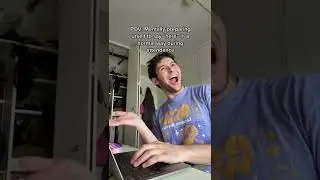 POV: мысленно готовлюсь сказать &laquo;здесь&raquo; на уроке
