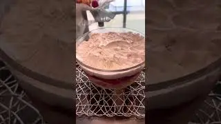 Strawberry cake 
