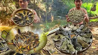 Giant water bugs catch and cooked very tasty snack - Cooked very tasty 15 frogs with sweet sauce