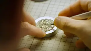 A day at Cartier with… a straw marquetry craftsman