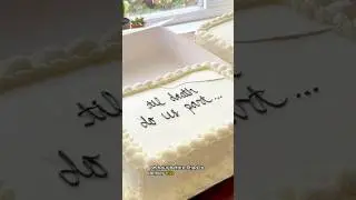 my wedding sheet cake cracked in half 😫😭 #sheetcake #weddingcake #vintagecake