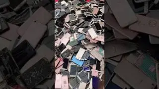 Shocking Mobile Scrap Yard 😱 Piles of Old Phones in 2025Shocking Mobile Scrap Yard 😱