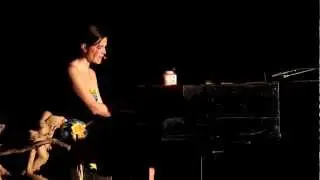 Morpho Luna - Unter Schafen