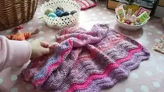 ~Adri&euml;lla~Koetjebears & More. #Paaswolswap24 Dag 10. #pip #bij #projectbags #sugarloveweater #breien
