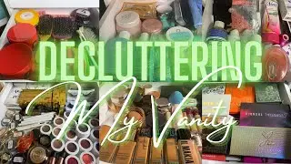 DECLUTTERING MY MAKEUP COLLECTION