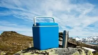 How to Keep Food Cold | Camping