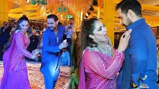 Thehro To Sahi Socho To Zara , Mehak Malik , Bollywood Dance Performance