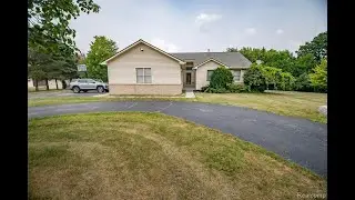 808 Vivian Ln,  Oxford Township, MI 48371 - Ray Carodine - MLS 20251024229