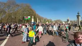 Anti Lockdown protest. London. Buckingham Palace. 360 video document. 24th April 2021