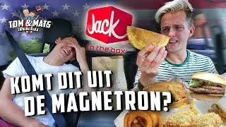 DIT IS DE VIESTE FASTFOOD KETEN VAN AMERIKA! 🤭🇺🇸 (Jack In The Box) | Tom & Mats in Amerika #1