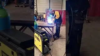 ESAB Rustler EM 350C Pro Synergic 1.2mm solid wire260-290 amp 28-29 volt #esab #welding #migwelding