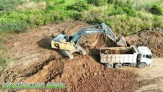 Excavator Unleashed Massive Digging Power on Full Display