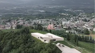 Kastelaz Hof Villa by Peter Pichler Architecture
