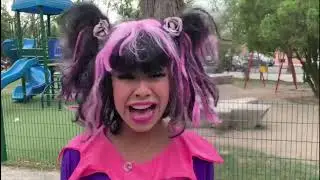 #XYZ  Hay un Monstruo en mis sueños #MuñequitaElizabeth #C12