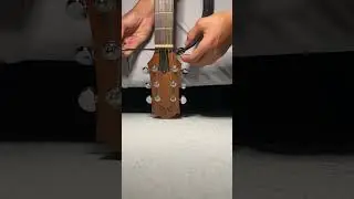How to add a guitar strap