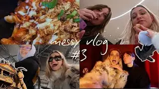 messy vlog at the Christmas market and we tried weird candy