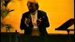 CHRIS MERRITT SINGS 