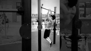 Different variations of pull-ups. 💯 #pullups #calisthenicstraining #training #calisthenics