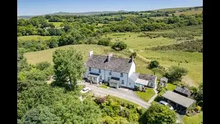 Welcome to The Old Railway Cottage here in the beautiful Dartmoor National Park.