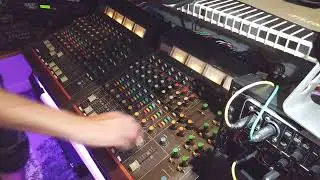 Live Mixing beat I sequenced on akai MPC 3000 and  drum machines and synths  dx100 microkorg emu