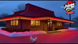 AI - Lunafeyra goes to the Vintage Pizza Hut in Anaconda, MT in 2004