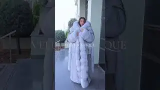 Double Sided Fox Fur Coat! #fur #fashion #style #furlover#luxuryfashion