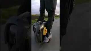 high speed onewheel riding.  begode exn mono wheel euc high speed half ebike