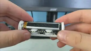 get access to the battery on the Nothing ear (stick) case