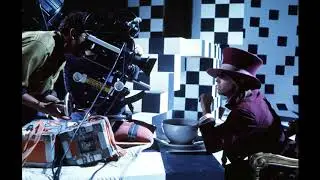 Tom Petty & The Heartbreakers💘 ~ Don't Come Around Here No More (Southern Accents)