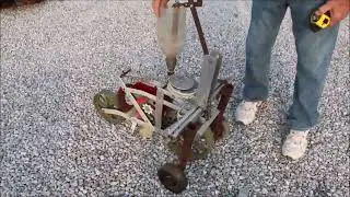 EARTHWAY PRECISION GARDEN SEEDER For Sale