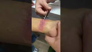 Fake hand cut makeup tutorial