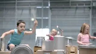 Bonds 12 Days Christmas Ad - 12 Drummers Drumming