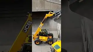 Meet the NEW JCB 546-70 and 555-70 Loadalls