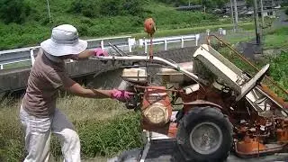 稲刈りシーズンが近い、バインダーの整備