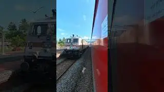 ISLAND EXPRESS OVERTAKING CHENNAI ONAM SPECIAL #trainjourney #indiantrainjourneys #trainovertake