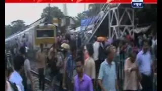 Women passengers protest in Parganas demanding ladies compartment in train