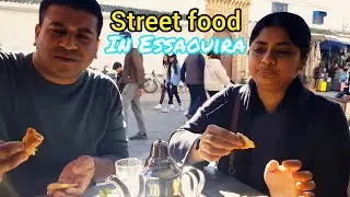 Street food in Morocco Essaouira from 0.5&euro; to 50&euro; جربت اكل الشوارع مع اصدقائي الأجانب 🐟🥞واش عجبهوم؟