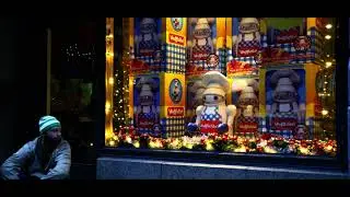 Season 11-A Very Next Scene Pod 3D Christmas