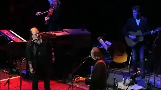 Cocaine-Jackson Browne with Steve Earle