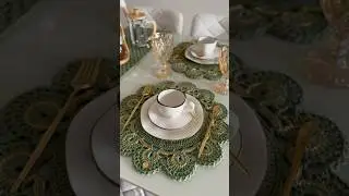 Inspira&ccedil;&atilde;o de Mesa Posta com pe&ccedil;as em croch&ecirc;.. Americano Luxo e Caminho de mesa Boho✨ #mesaposta
