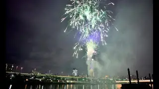 悪疫退散!!　希望の花火で闇照らす