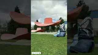 Hat 👒 and boots are in the park found on Google Earth #hat #boots #park @earthvision635