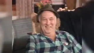 Ingvar Oldsberg besöker Georg Bohlin i Bullarebygden 1987.