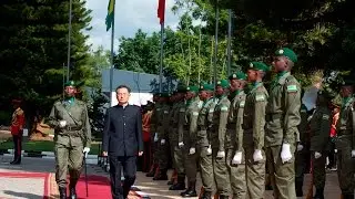 INDIA & CHINA ENVOYS PRESENT CREDENTIALS