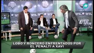 Roncero imita el penalti de Xavi