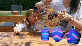 Glow In The Dark Sand Art Fun Craft Set | Learn Colors with Emma