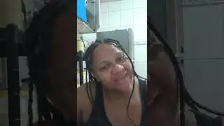 Quem mesmo que trabalha?